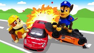 Видео для детей - Щенячий патруль игрушки и авария машинок Видео для детей - Щенячий патруль игрушки и авария машинок