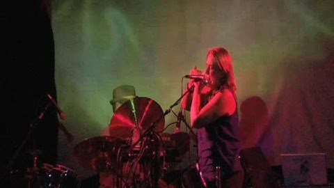 Emily Hay Trio @ ResBox 8-21-08 part 2-2, VJ Fader visuals