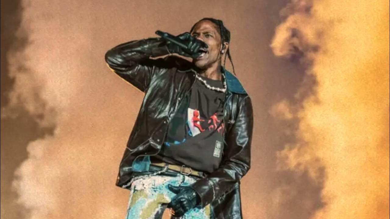 Travis scott highest перевод. Трэвис скотт. travis scott концерт. travis scott с микрофоном. travis scott с микрофоном в руках.