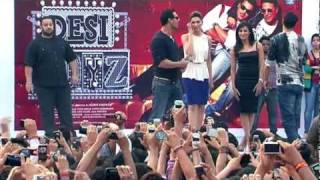 Desi Boyz: Akshay Kumar, John Abraham, Deepika Padukone & Chitrangada at Arindam Chaudhuri’s IIPM