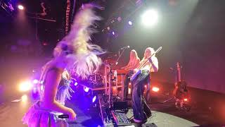Zara Larsson - I Cant Fall In Love Without You Live Guitar Monitor Mix