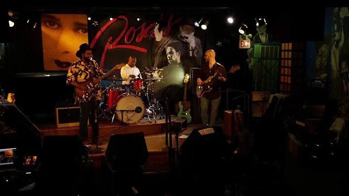 Stephen Hull Experience Live at Rosa