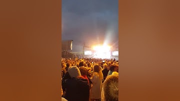 MTV Crashes Plymouth 2016 Jess Glyn