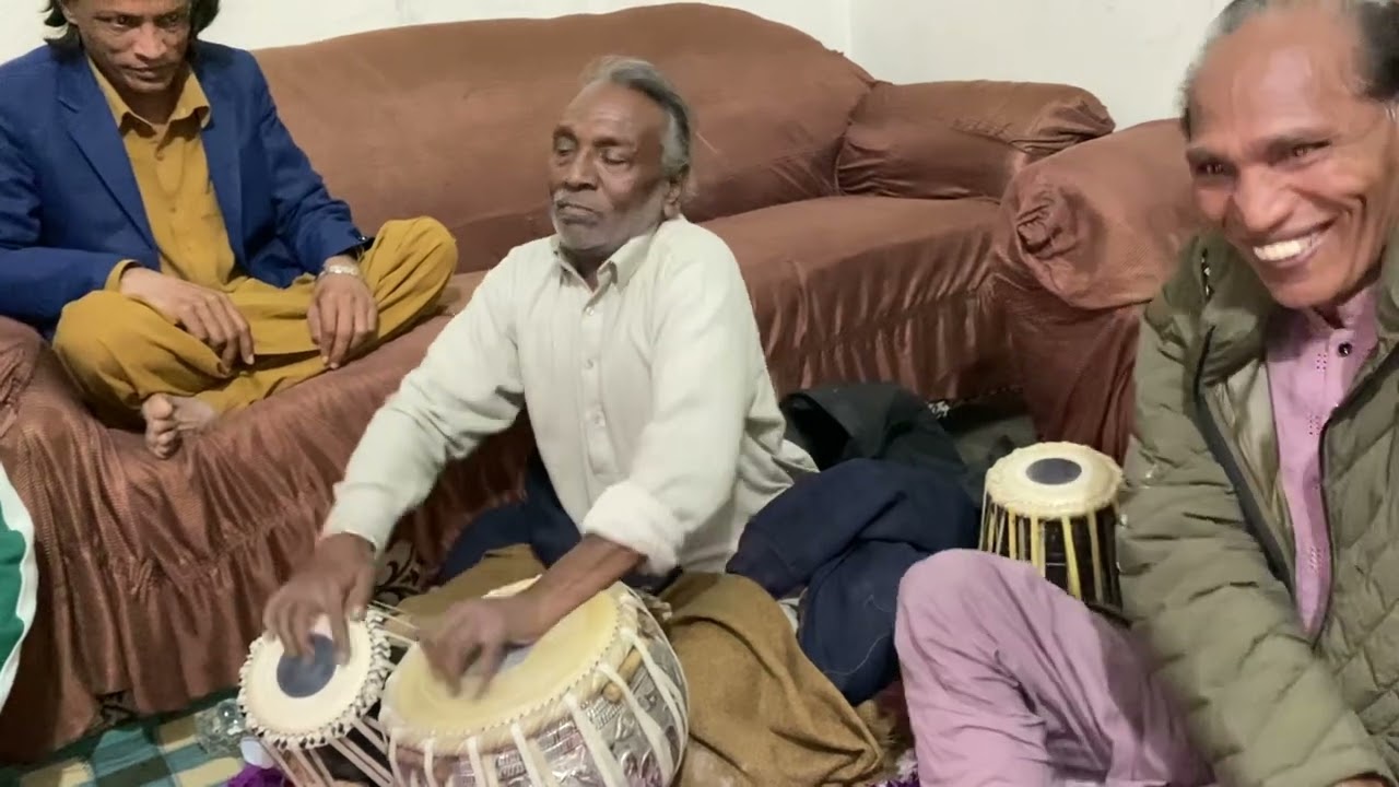 Ham tery shear me aye hun  masfer ke tara | ustad Anwer Darbary live singing | #music #yourfavourite