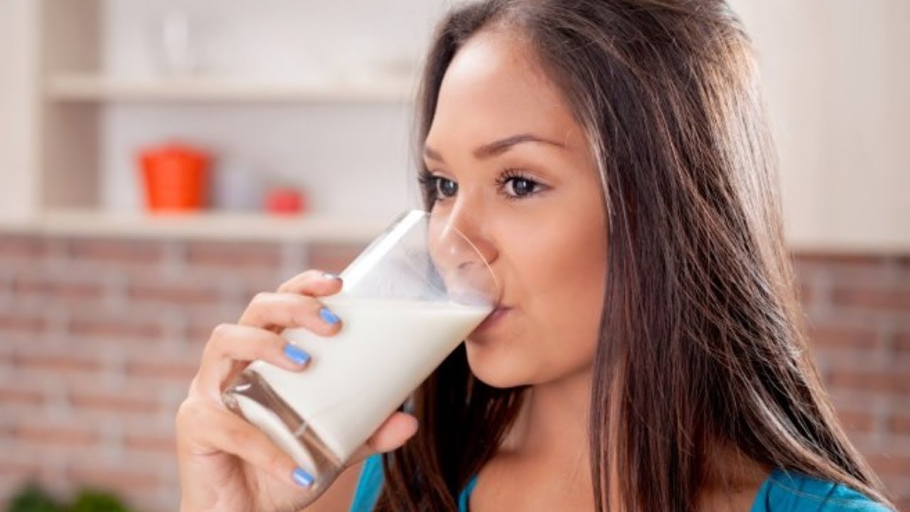 What Drinking Milk Every Day Really Does To You - YouTube