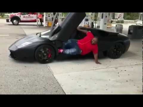 fat-man-vs-lamborghini.-funny-fail.-must-see!!