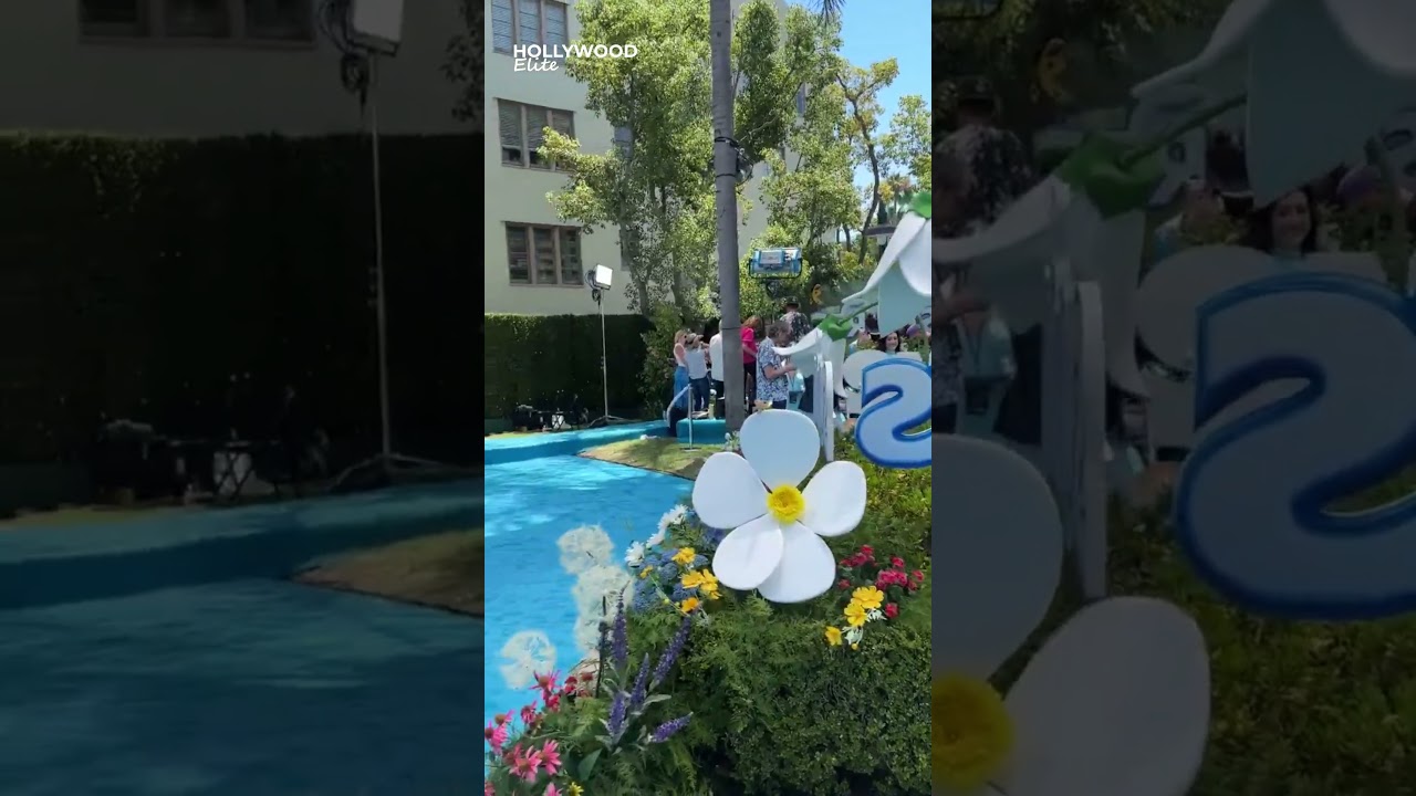 Exclusive Look at Smurfs Movie Premiere Magic at Paramount Studios!