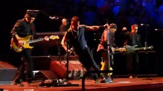 Bruce Springsteen &quot;I&#39;m A Rocker&quot; St.Paul,Mn 2/29/16 HD