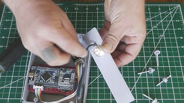 Arduino Antenna Analyzer -- A Look Inside