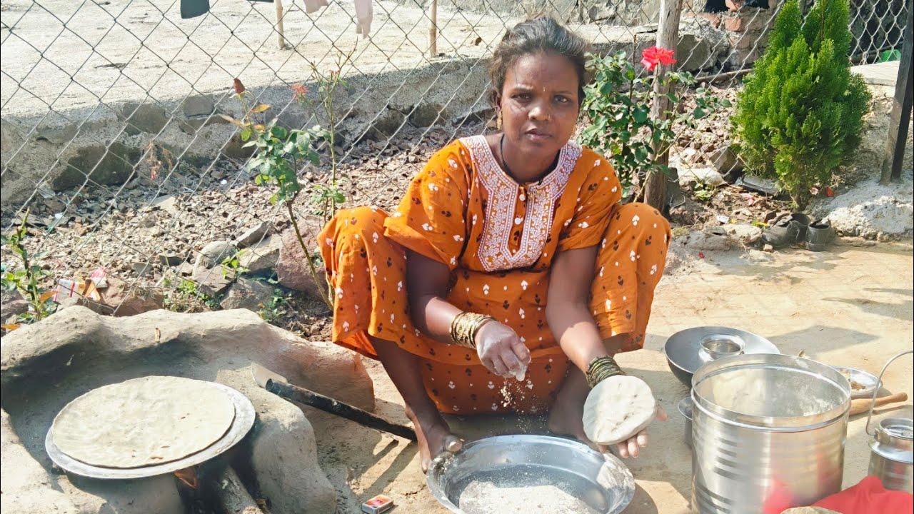 चुलीवर भाकरी करते नवरा हिशोब विचारतो मला मि कधी विचारलं का 