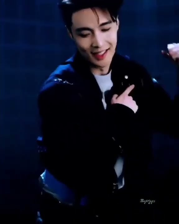 #exo #exol #layzhang #kai #xiumin #chen #beakhyun #sehun #chanyeol #suho #d.o #sm