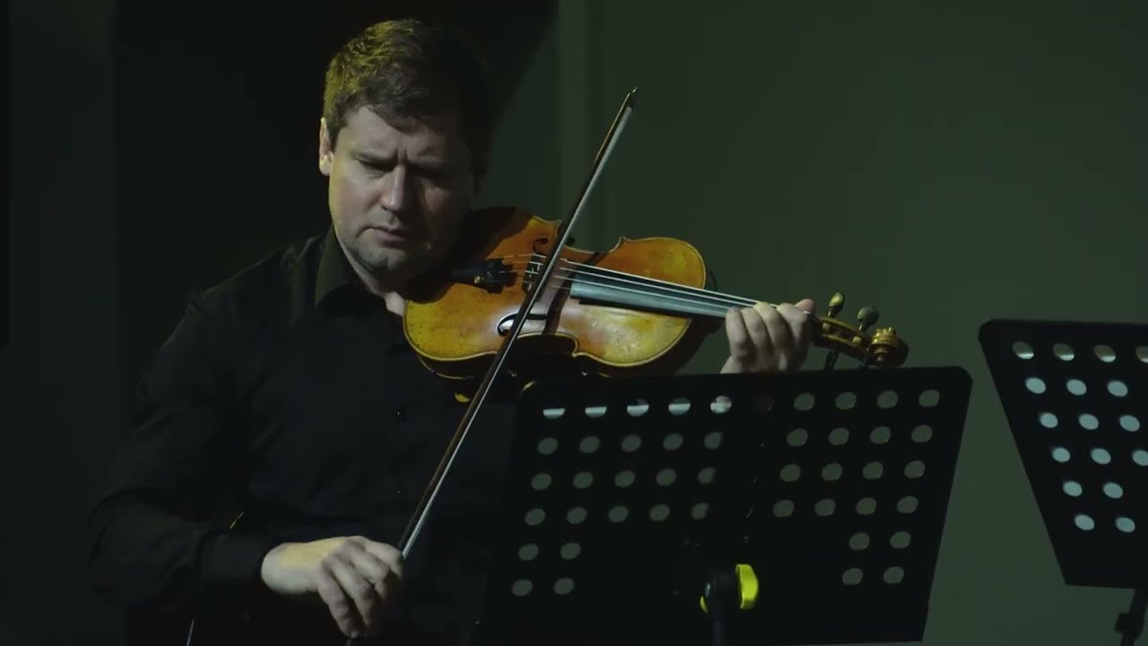 Дмитрий Шостакович — Трио для скрипки, виолончели и фортепиано, op. 8 / Dmitri Shostakovitsch — Trio