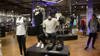 Nike Store Multiplaza - YouTube
