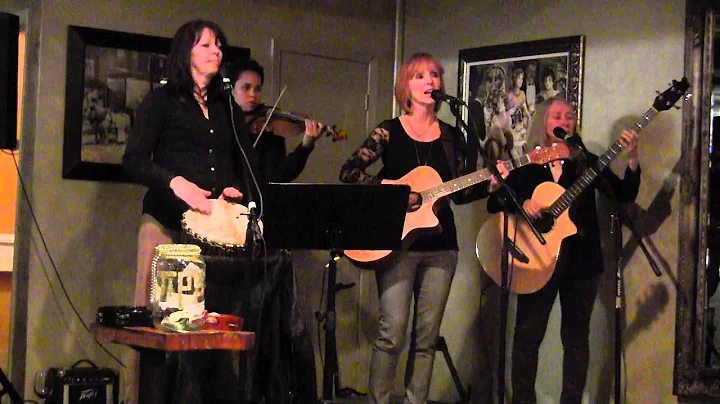 Sherry Lawson and Delilah - I Miss the Beatles