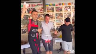 Sol Sağ Sol Sağ Muslera