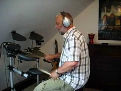 My second drum performance on my E-Drum-Set Yamaha...