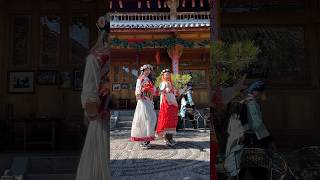 dancing to Soojin 'Agassy' in traditional Yun Nan home #soojin #agassy #kpop #kpopdancecover #yunnan