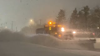 Major Lake Effect Snow-Cars Stuck-INSANE Snowfall rates-Whiteout Conditions-Buffalo Southtowns by Buffalo Weather 2,417 views 3 months ago 8 minutes, 22 seconds