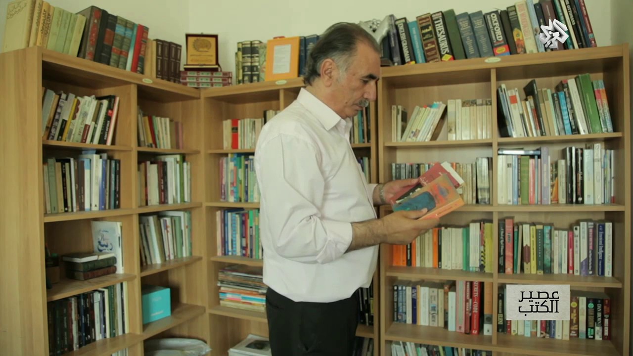 عصير الكتب | بورتريه للشاعر و الكاتب الصحفي موسى حوامدة