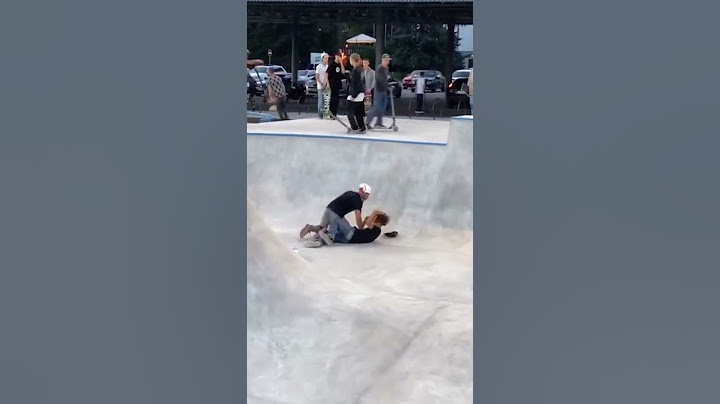 Замес в скейт-парке!😱 #shorts