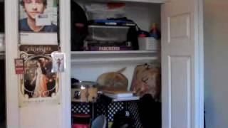 Tim Woo-Boston Apartment Sublet Available-LARGE Room