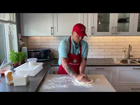 Video: Smaksatte Pizzaoppskrifter På Et Brød