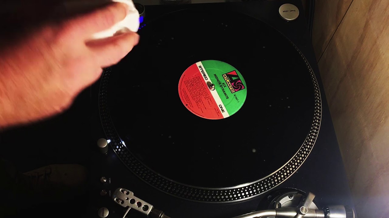How to clean your vinyl records using Wax Wash YouTube