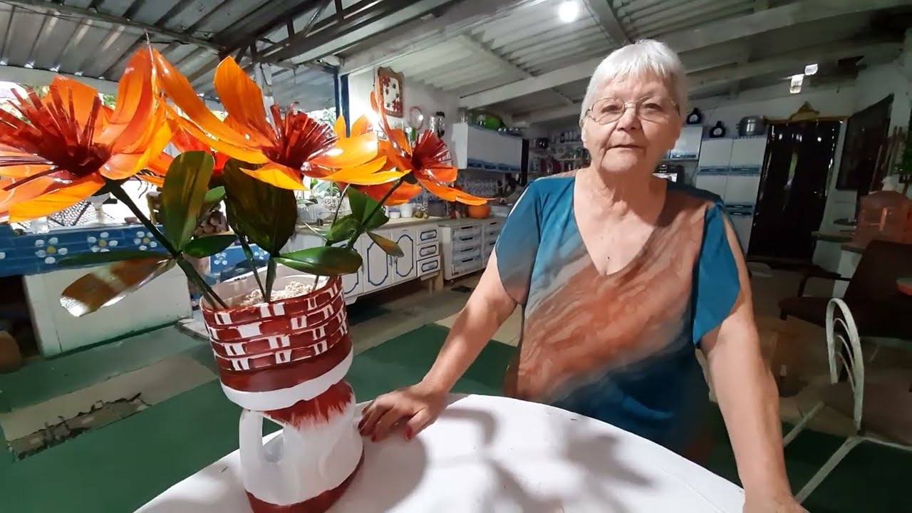 Girassol Diferente com Garrafas pet | Vó Neide e suas pets 