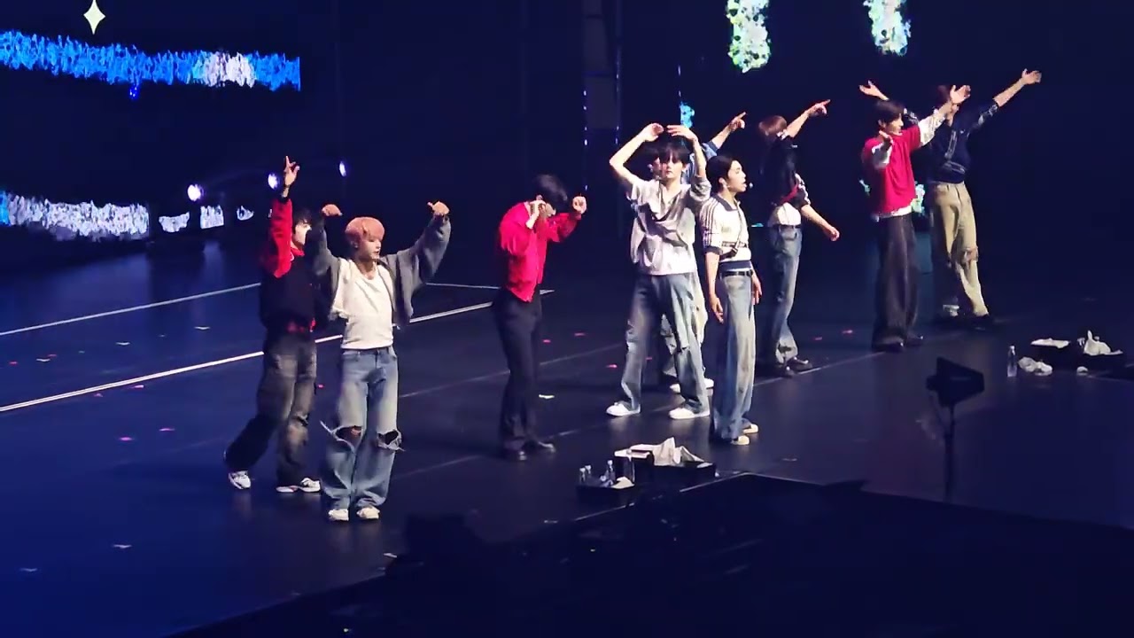 ZEROBASEONE in SG Concert 151125 [FANCAM] New Kids On the Block + Kidz Zone + Goosebumps