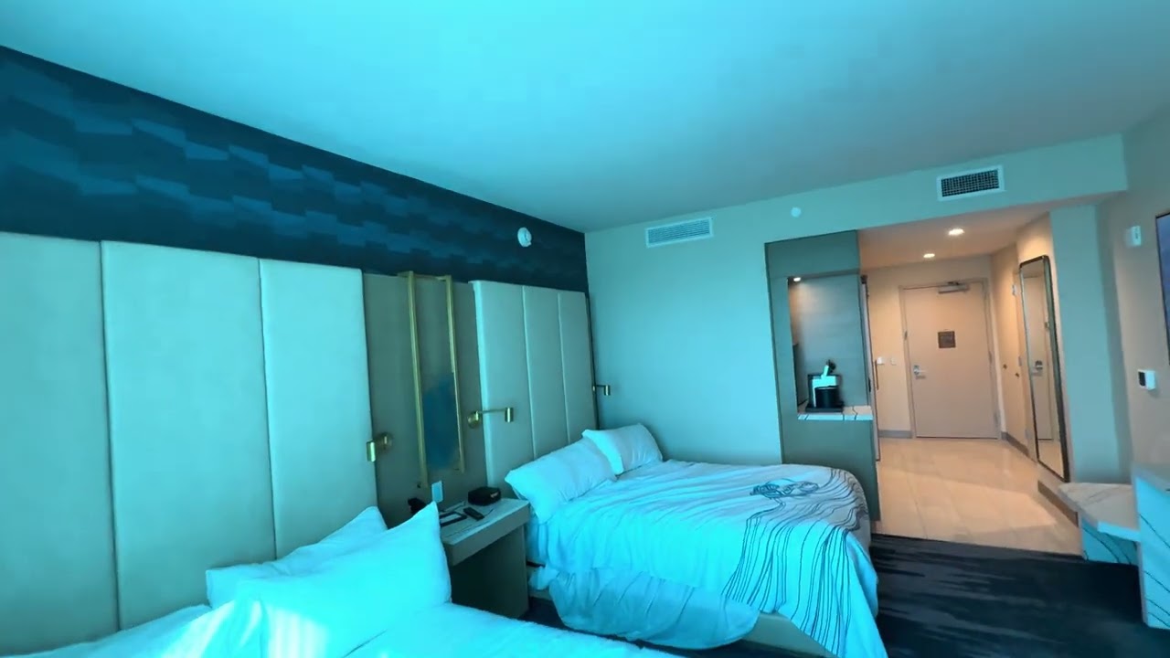 Aulani Resort and Casino- Washington- King Room