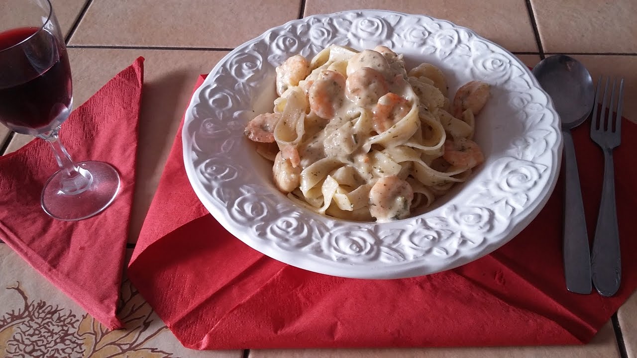 Tagliatelle au crevette et sauce blanche YouTube