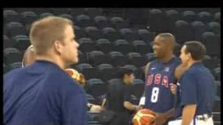 U.S. Team Arrives in Macao