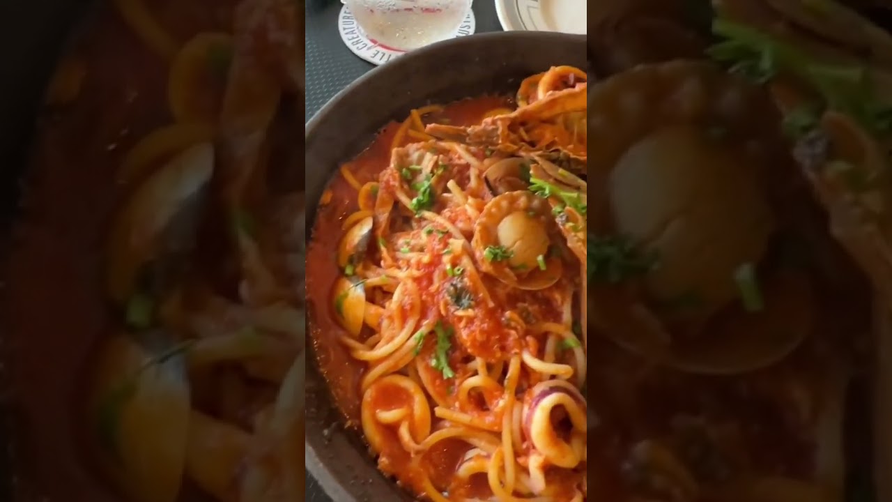 Hidden Novena Italian Restaurant with Must-Have Sizzling Seafood Pasta