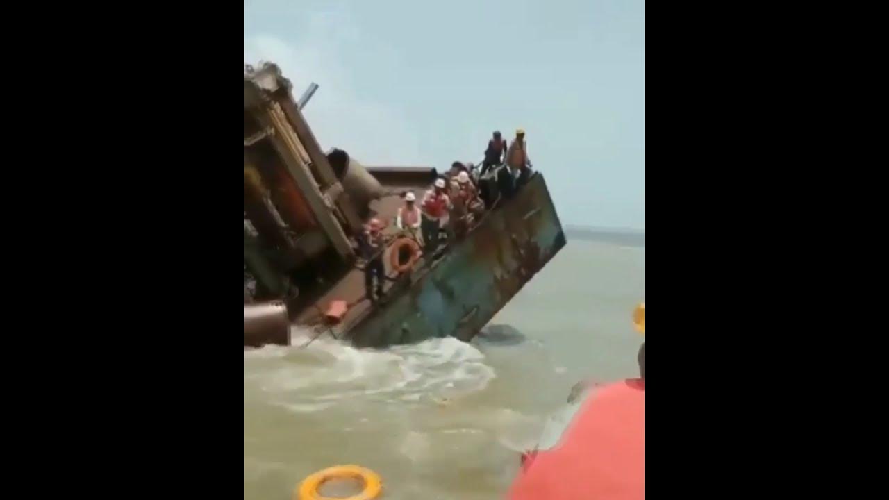 SHOCK! barge sinks YouTube