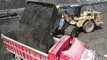 Caterpillar 992G Wheel Loader Loading Coal On Trucks With 1 Pass - Sotiriadis/Labrianidis Mining