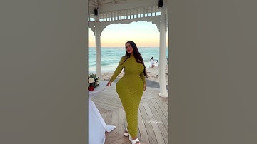 Gorgeous Gracie Bon Struts #shorts #curvy #plussize #fashion #instamodelsdaily