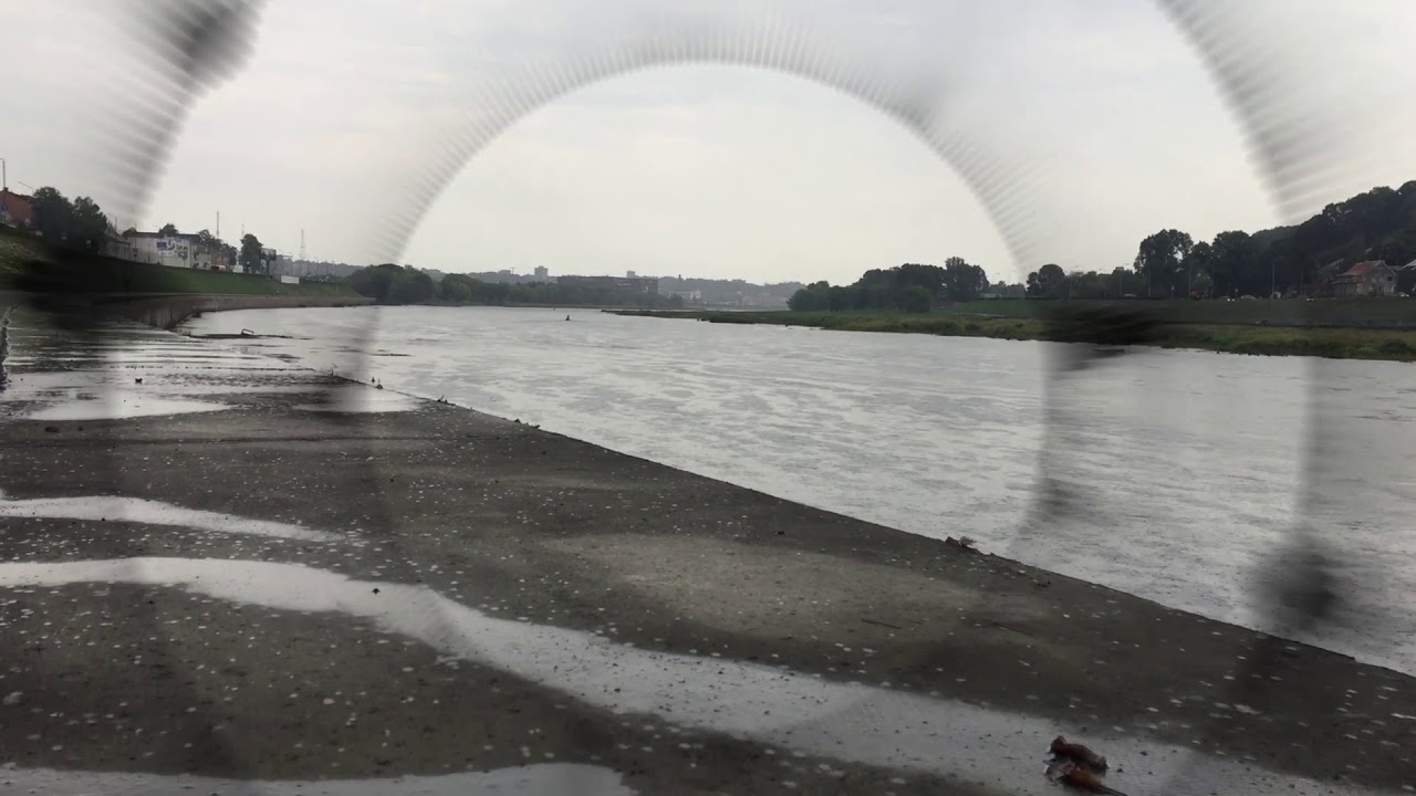 Speechy - Vinyl Crackles And Rain [Lo-Fi/Chill/Hip Hop]