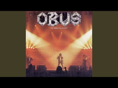 Watch the video for Complaciente o cruel