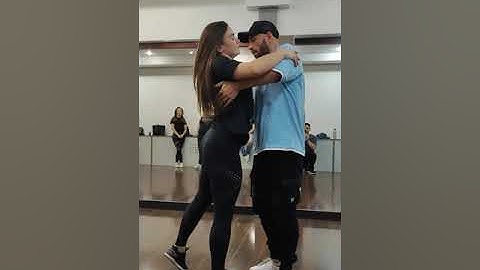 Zouk demo by Maksim Chistokletov & Oksana Zemtsova at Ipanema Dance Studio.