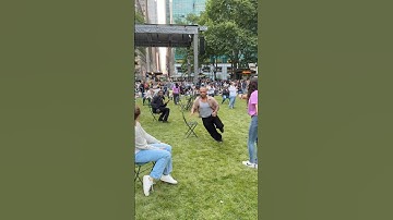 When you’re playing musical chairs, but you’re too excited to notice the empty chair 🪑🙈