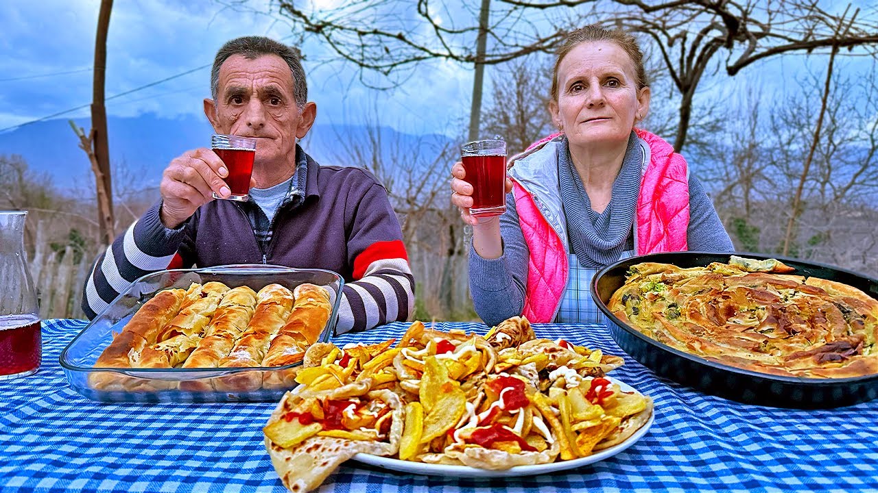Albanian Traditional Pies – Spinach, Salami, and Onion Perfection! 🥮🇦🇱✨