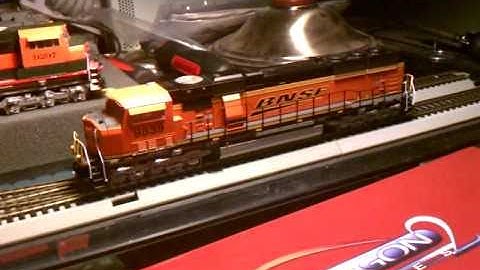 Athearn Genesis SD70MAC with LokSound V3.5 Decoder (Testing)