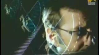 Miniatura de vídeo de "Eric Clapton - My Father's Eyes (Official Music Video)"