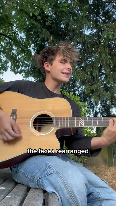1/5 members of underscore’s version of favourite by @fontainesdc #indie #band #music #cover