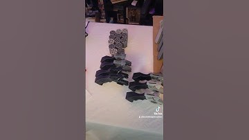 Vash the stampede Revolvers going out tomorrow. #cosplayers #cosplay #anime  #trigun  #vashcosplay