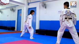 Taekwondo Slow Motion Kicks by Panasonic DMC - LX 7 @ 100 fps