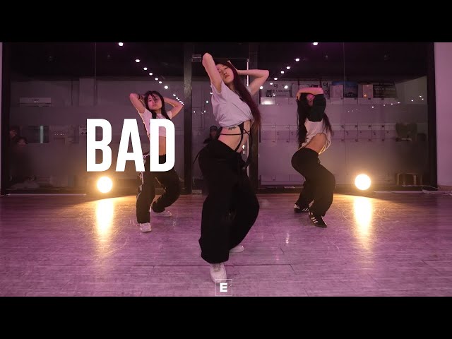 Christopher - Bad Choreography ZZIN class=