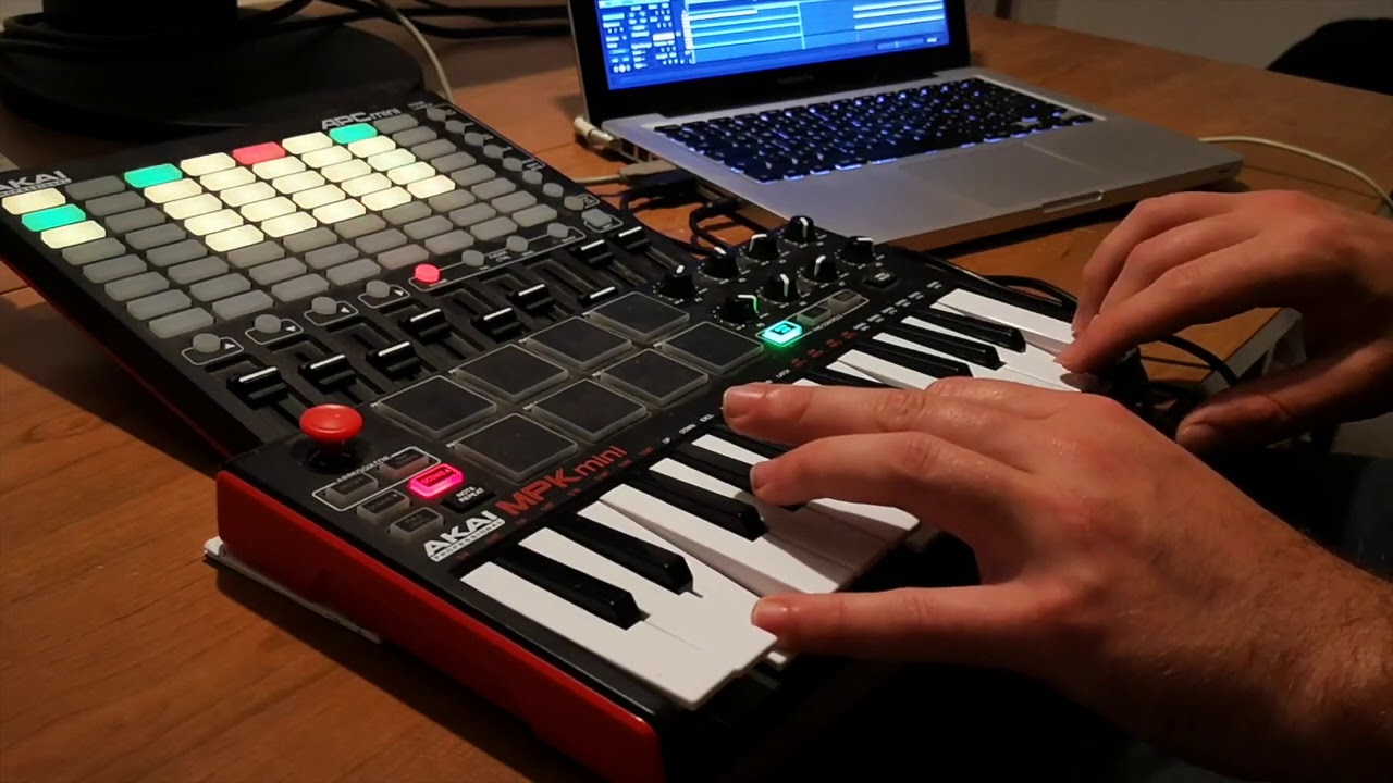 Ambient Trance - Ableton Live Looping/Mixing | Akai Mpk Mini | Akai Apc ...