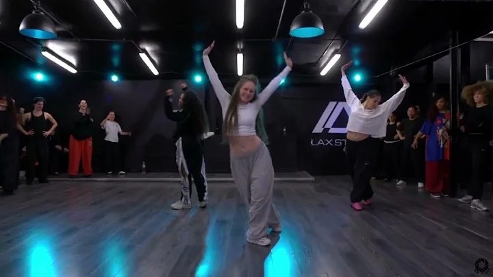 Michael Jackson - Wanna Be Startin' Something / Choreography by Jerky Jessy thumbnail