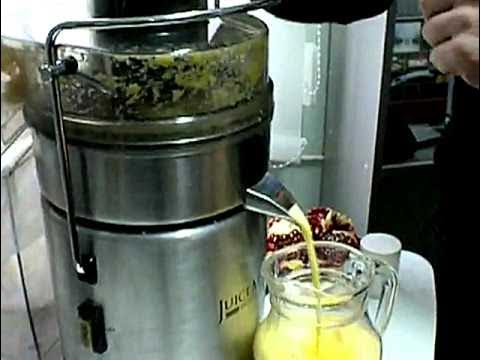 Соковыжималка_Rotel_Juice_Master_Professional_42.8 - YouTube